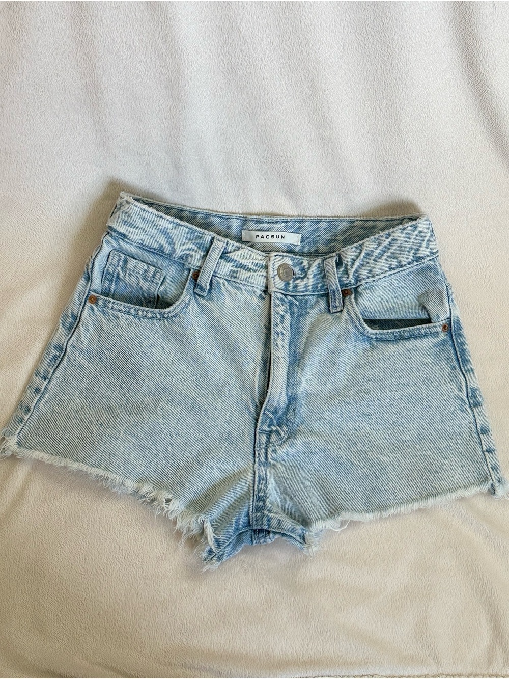 PacSun Festival Shorts Size 23 Light Wash High Rise